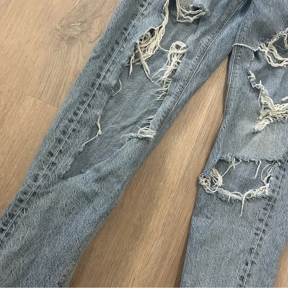 American Eagle High Waisted Ripped Jeans - Picture 2 of 5